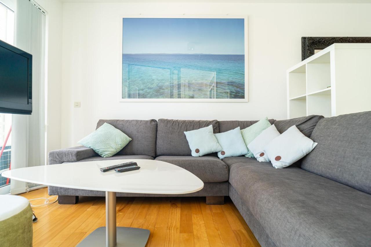 Apartment Cosmopolitan Zara Esterno foto